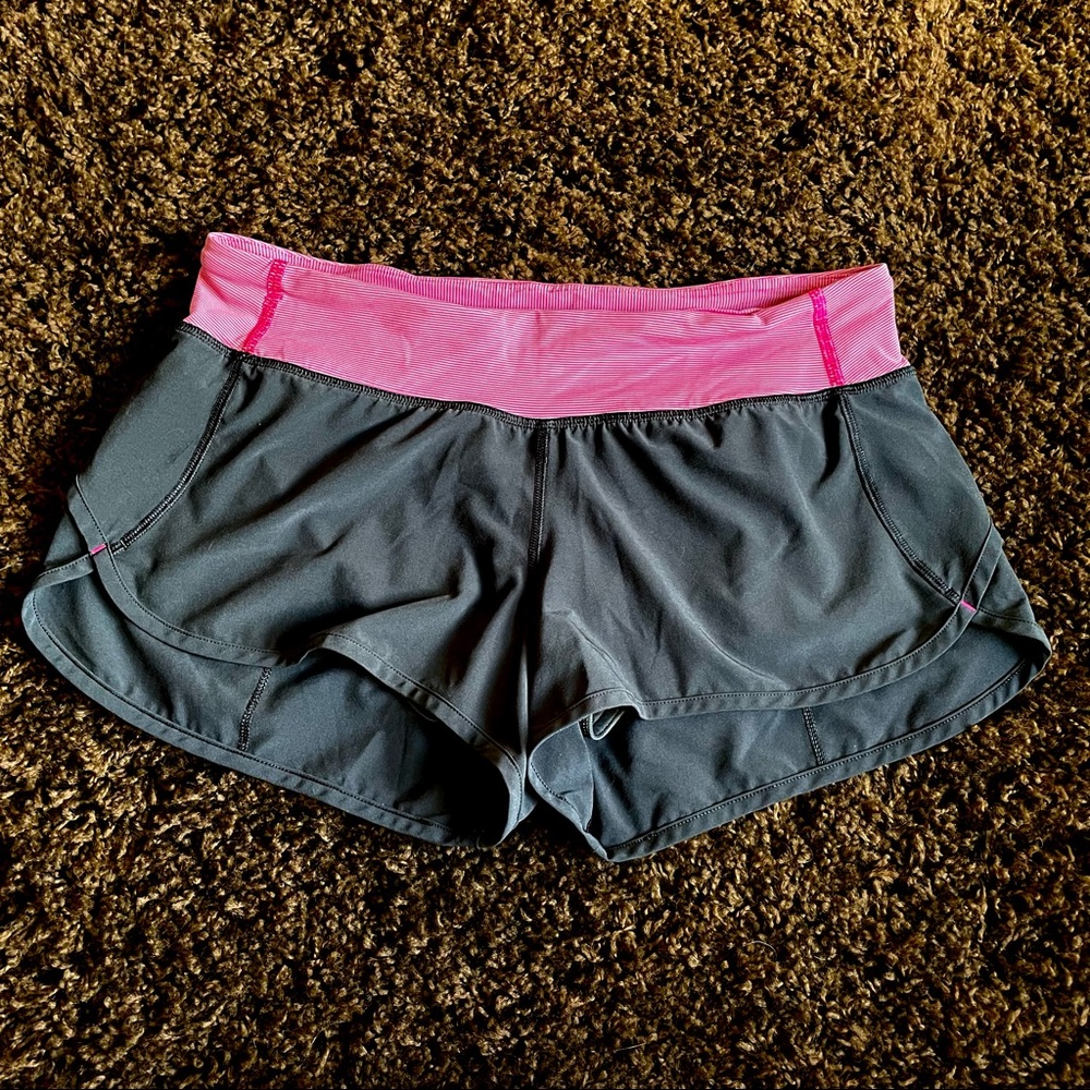 Lululemon Athletica Speed Up Running shorts in size 6 black pink stripe waist